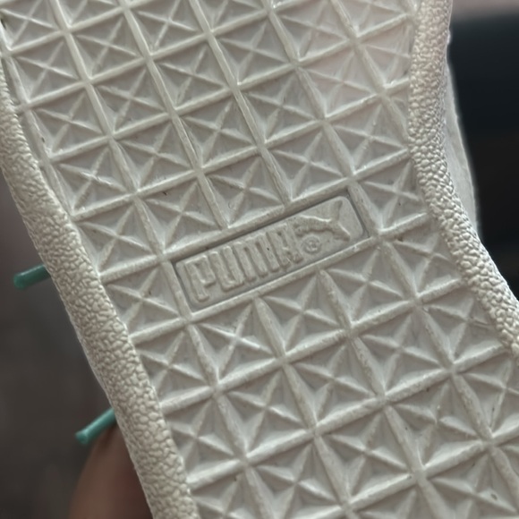 Women Mint/Teal Puma Sneakers - Picture 11 of 11